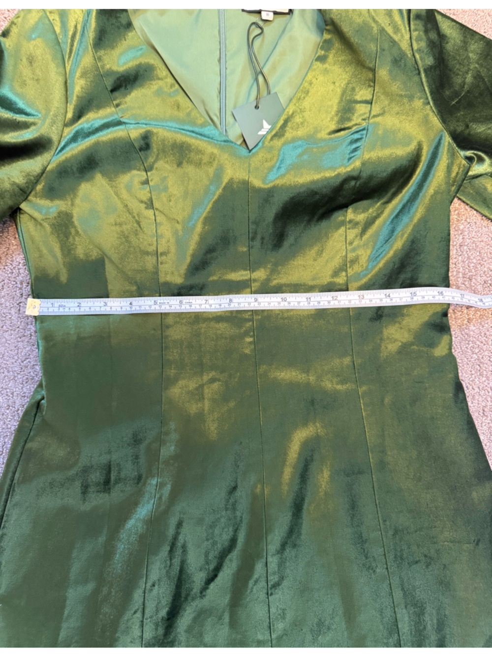 Tuckernuck Green Velvet Mayson Dress Size 10 - Picture 13 of 14